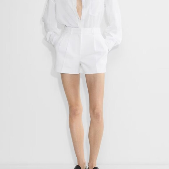 NWT ARITZIA- Babaton MINI Softly structured high-waisted pleated shorts - Picture 2 of 7